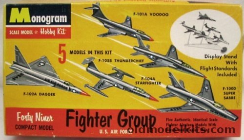 Monogram 1/240 US Air Force Fighter Group F-101A Voodoo / F-102 Delta Dagger / F-105B Thunderchief / F-104 Starfighter / F-100D Super Sabre, P407-49 plastic model kit